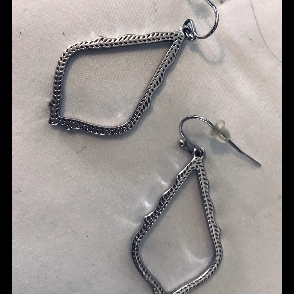 Kendra Scott earrings